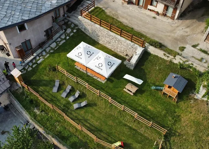 La Maison. La Roccia Dello Stambecco