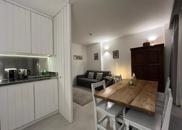Alpesmith - Bike & Ski Apartments